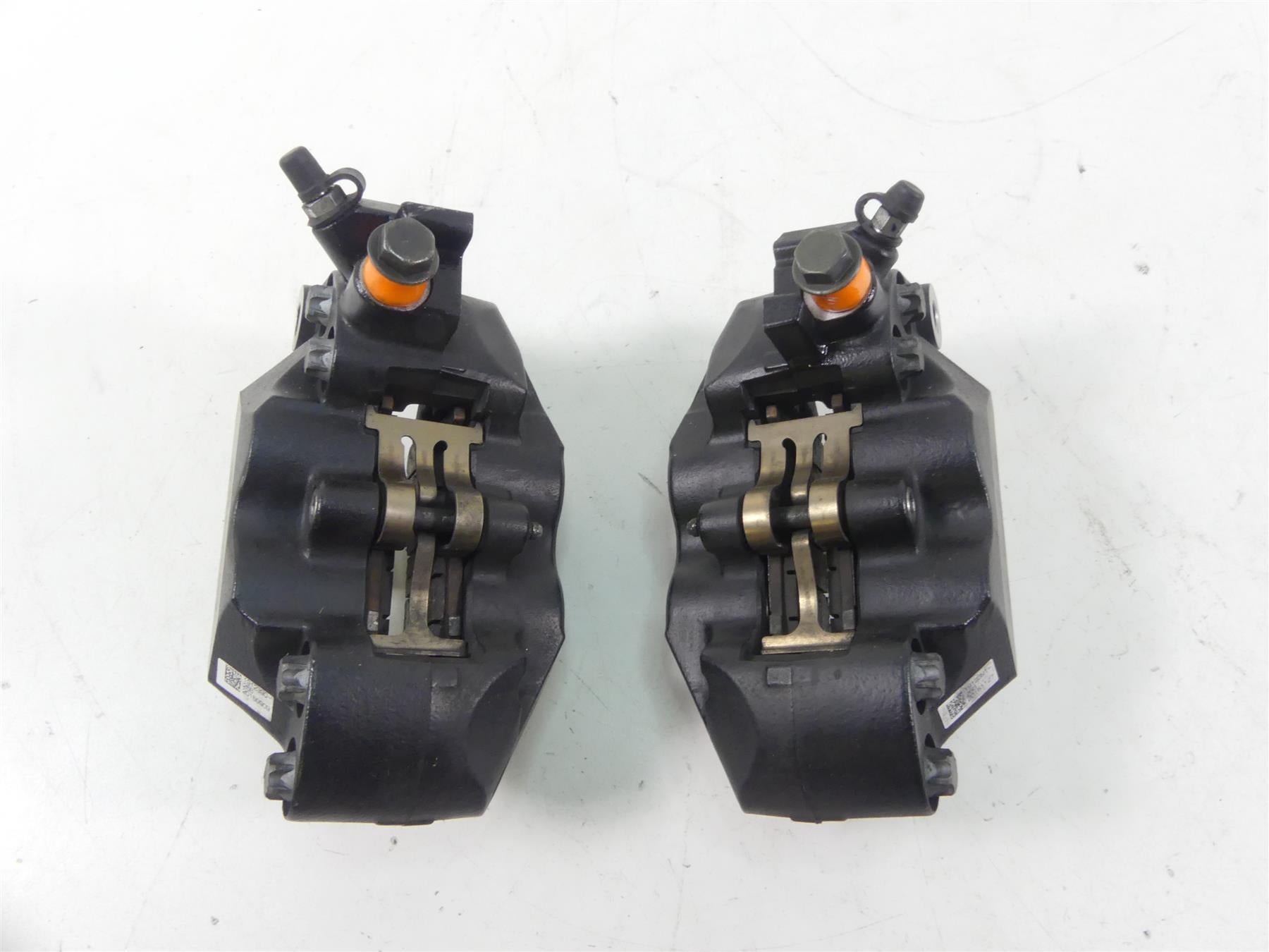 2016 Indian Chief Dark Horse Front Left Right Brake Caliper Set 1912390 1912391 {{ shop.shopifyCountryName }} - Mototech271