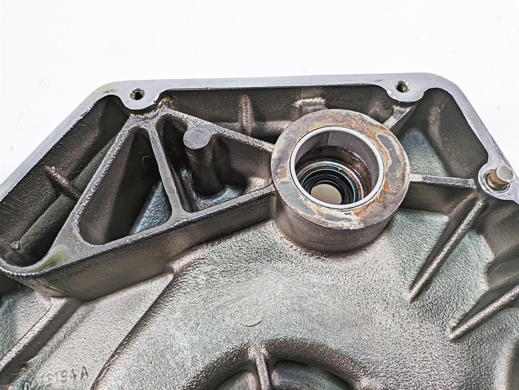 1999 Harley Dyna FXDL Low Rider Inner Primary Drive Chrome Clutch Cover 60681-94 {{ shop.shopifyCountryName }} - Mototech271