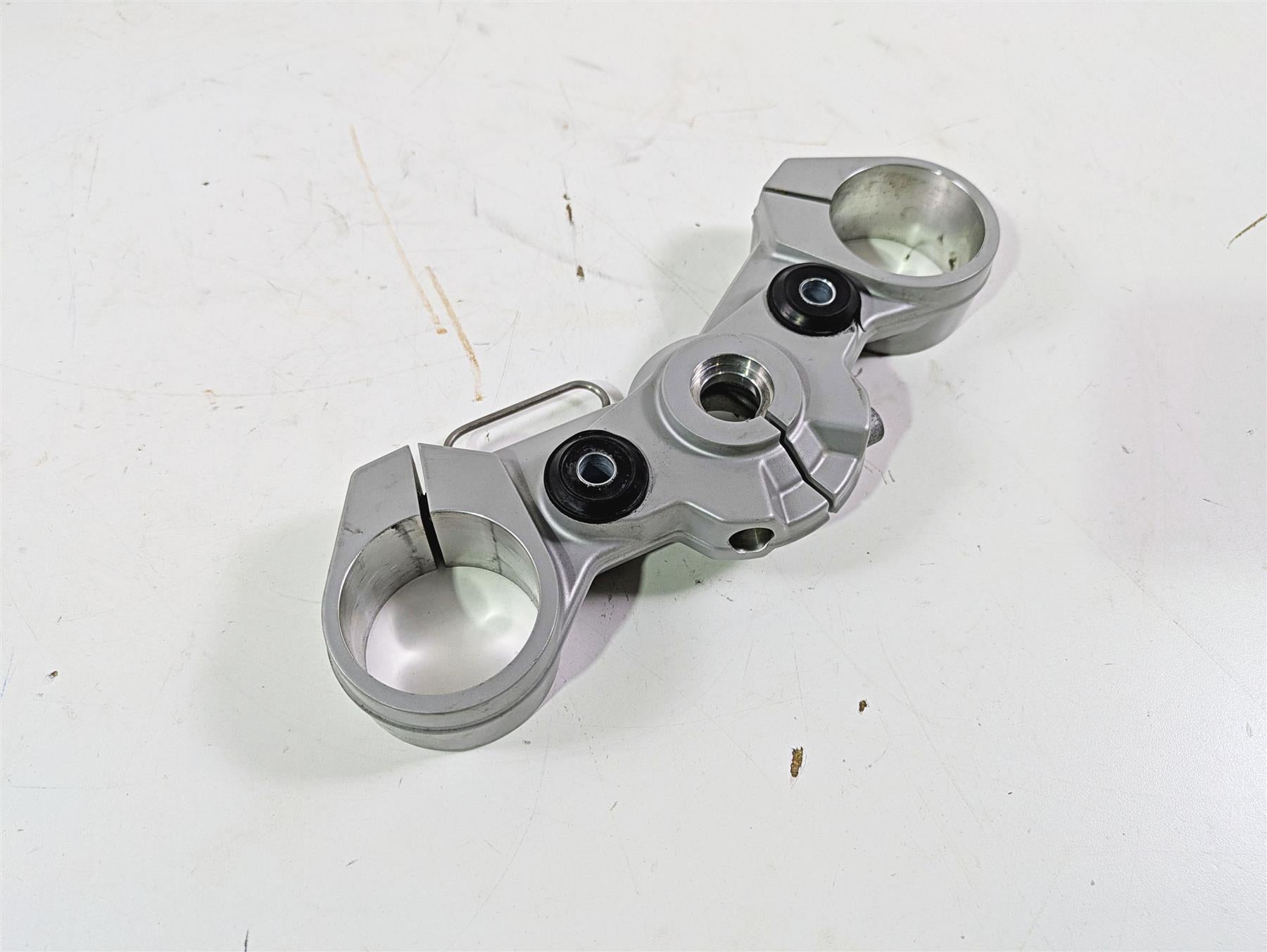 2017 BMW F800GS Adv K75 Upper Triple Tree Steering Clamp 31427715420 {{ shop.shopifyCountryName }} - Mototech271