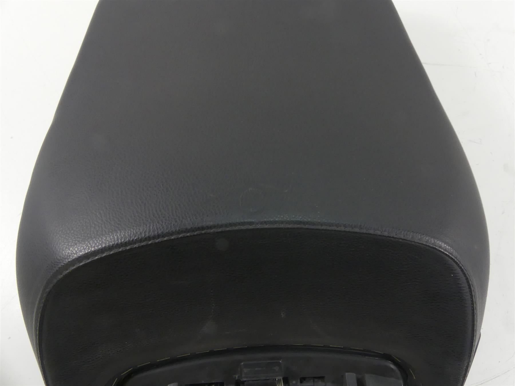 2017 BMW R1200RT K52 Rear Passenger Heated Saddle Seat 52537728824 {{ shop.shopifyCountryName }} - Mototech271