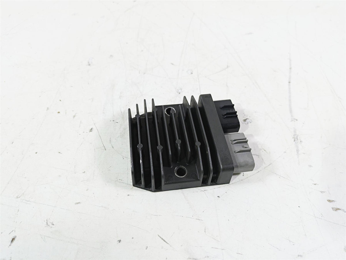 2020 Triumph Daytona 765 Moto2 Rectifier Voltage Regulators T1300675 FH020AA {{ shop.shopifyCountryName }} - Mototech271
