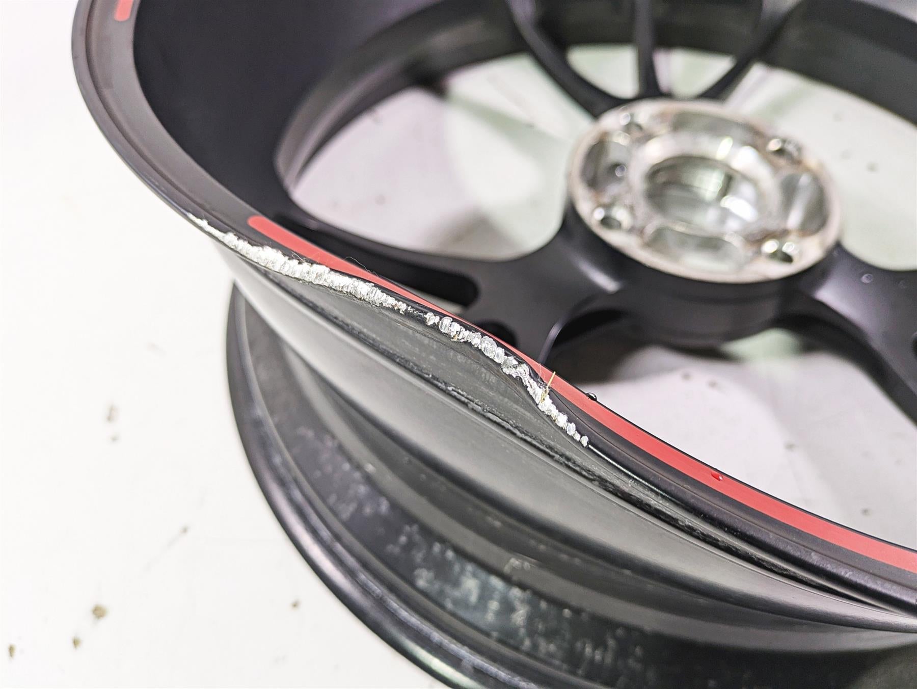 2015 Ducati Panigale 1299 S Rear Marchesini 6x17 Wheel Rim DENT 50221501AB {{ shop.shopifyCountryName }} - Mototech271