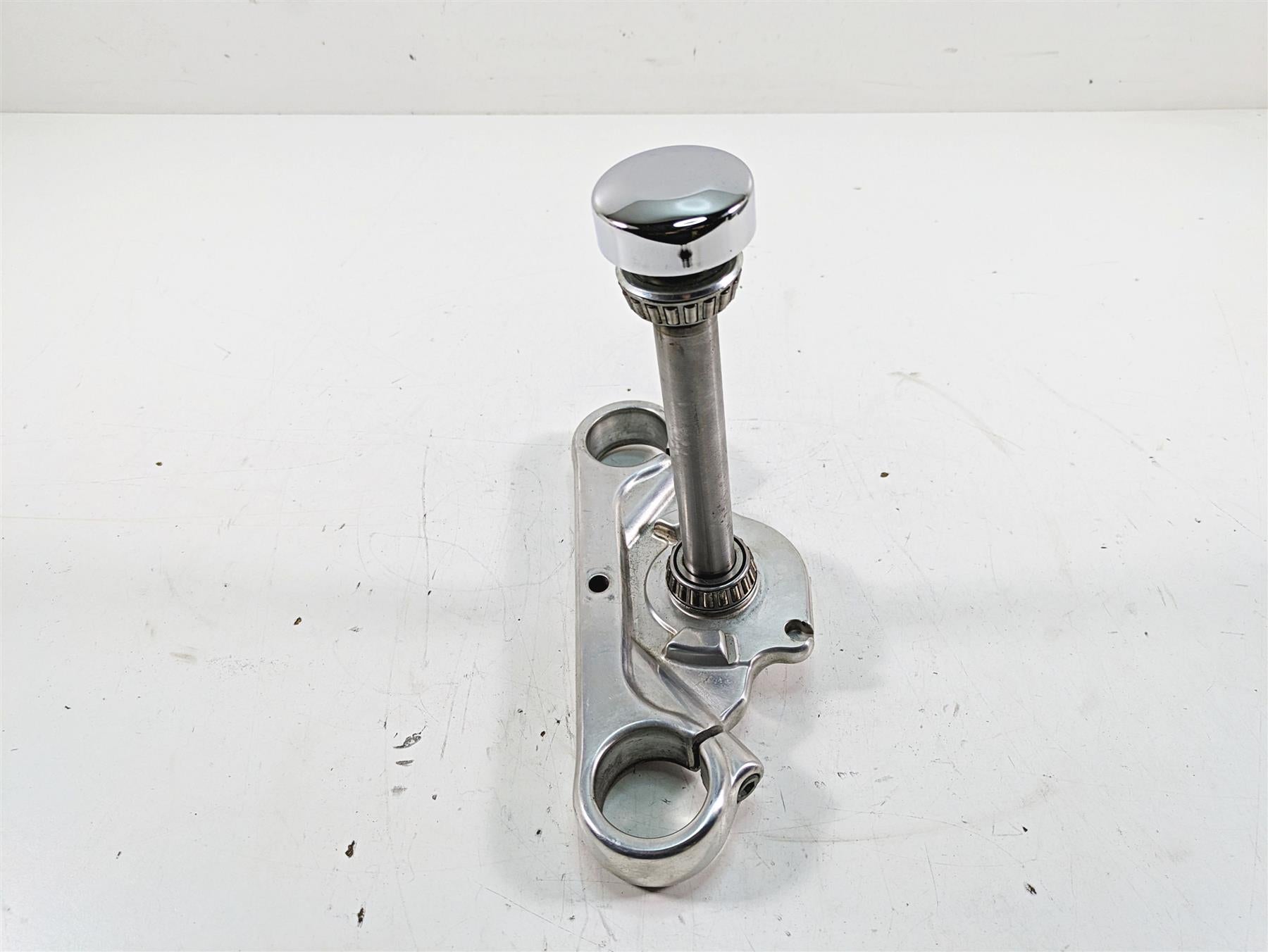 2015 Harley FXDL Dyna Low Rider Lower Triple Tree Steering Clamp 49mm 45539-08 {{ shop.shopifyCountryName }} - Mototech271