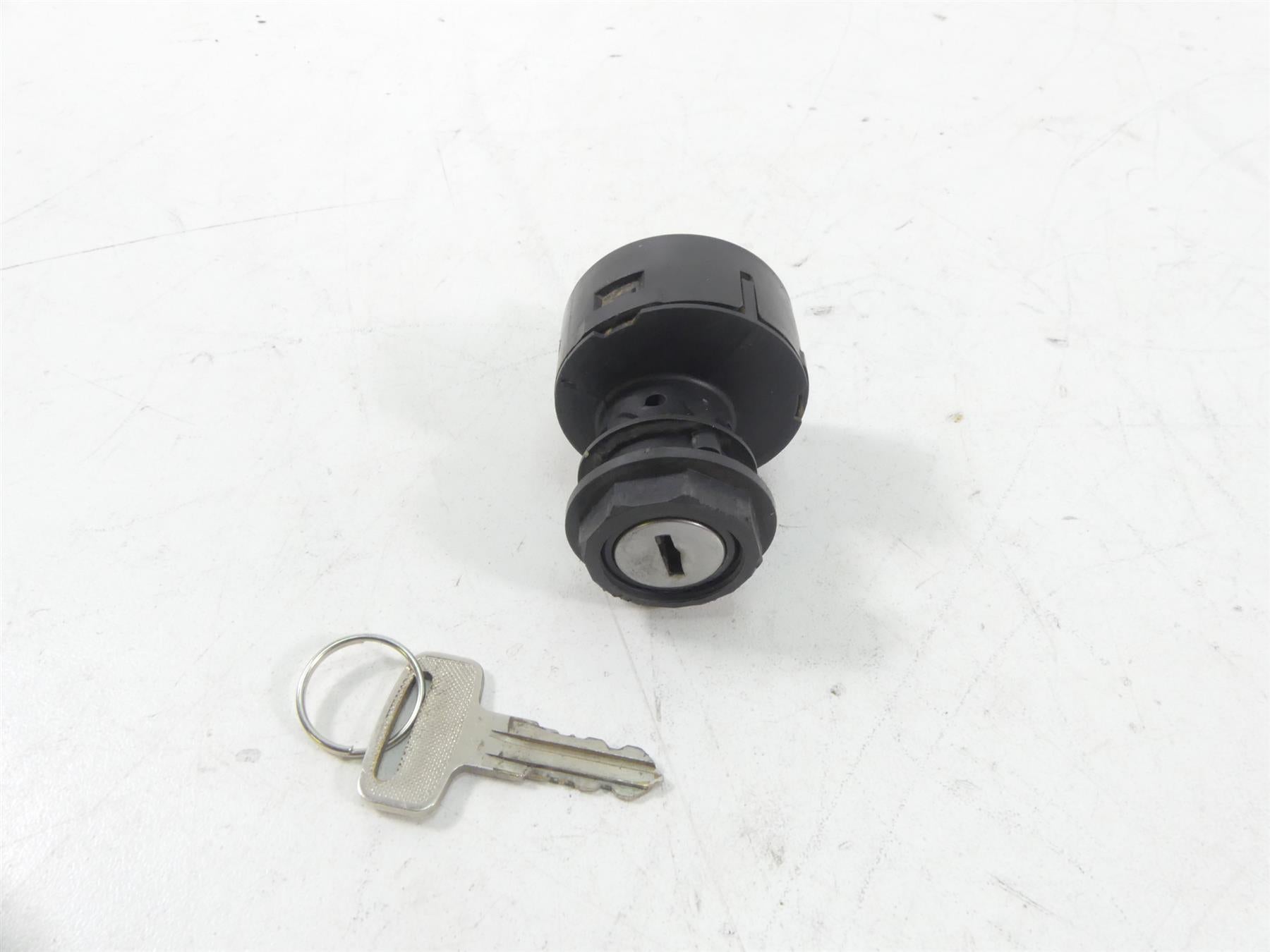 2017 Yamaha YXZ1000R EPS SS Ignition Switch + Key Set 5UG-H2510-00 {{ shop.shopifyCountryName }} - Mototech271