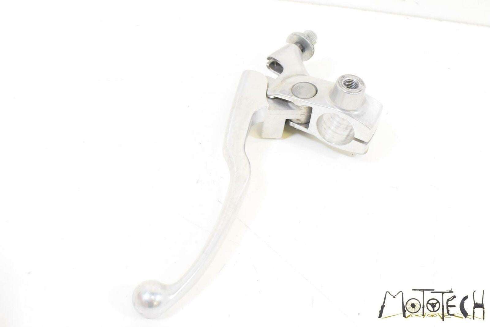 2001 Suzuki VZ800 Marauder Clutch Handle Perch 57500-24B01 {{ shop.shopifyCountryName }} - Mototech271