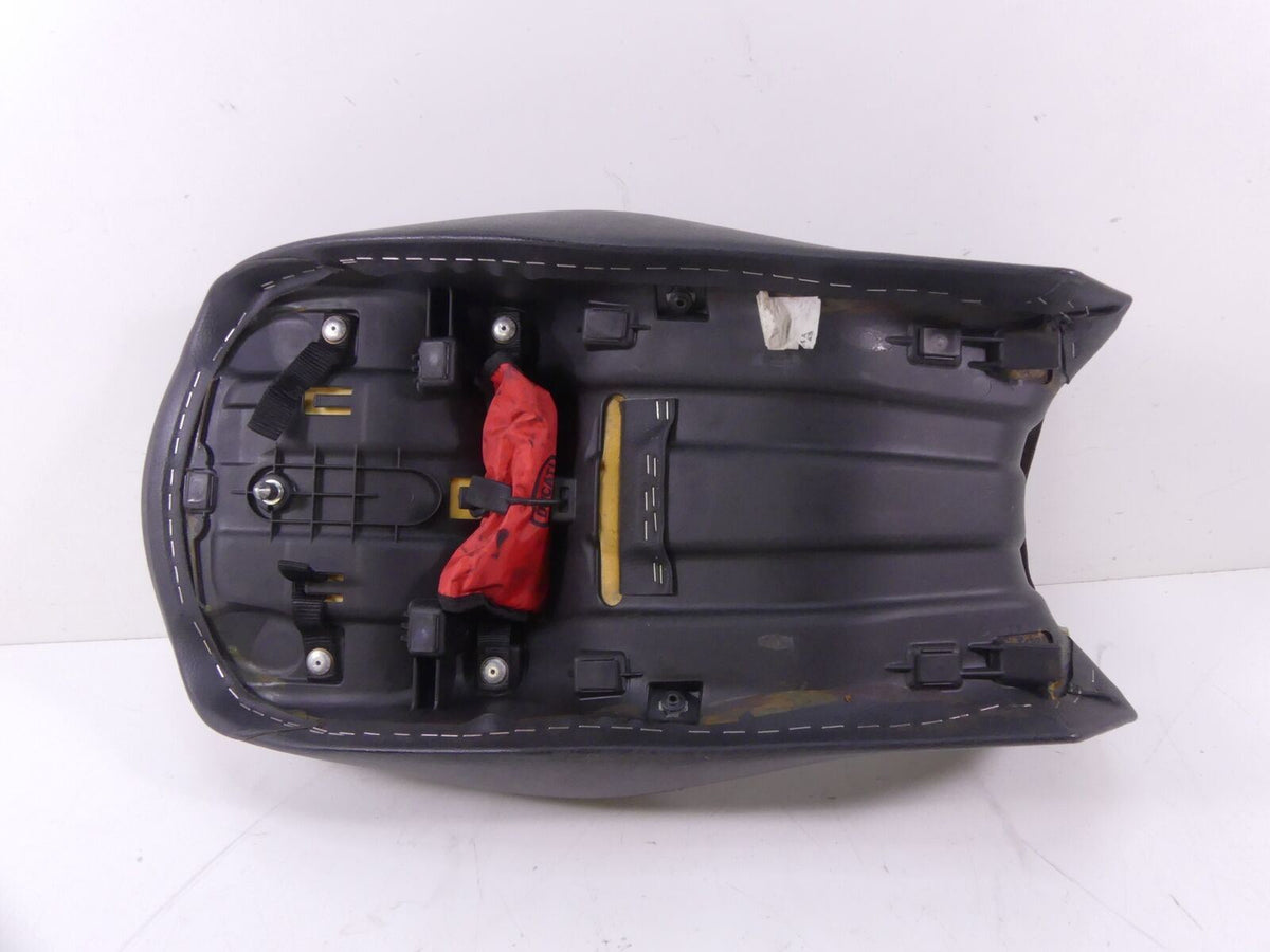 2015 Ducati Diavel Dark Rider Passenger Dual Seat Saddle + Tools Set 59521991AA {{ shop.shopifyCountryName }} - Mototech271