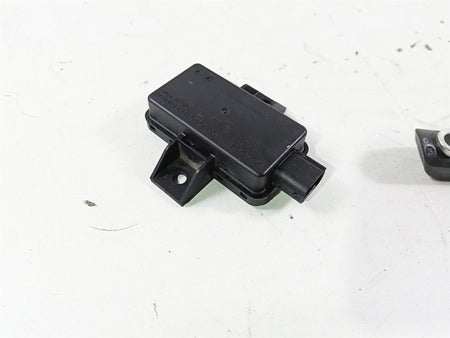 2015 BMW K1600 GT K48 RDC Tire Pressure Module & Rear Sensor 65758546222 {{ shop.shopifyCountryName }} - Mototech271