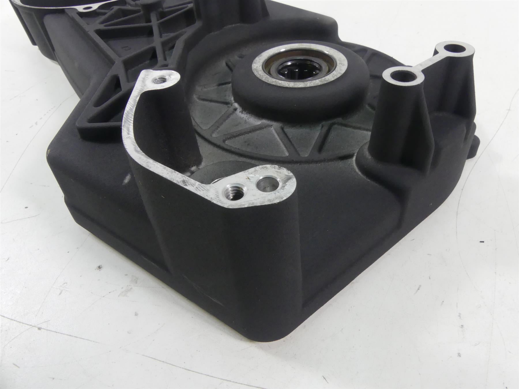 2004 Harley Softail FLSTFI Fat Boy Inner Primary Drive Clutch Cover 60620-94B {{ shop.shopifyCountryName }} - Mototech271