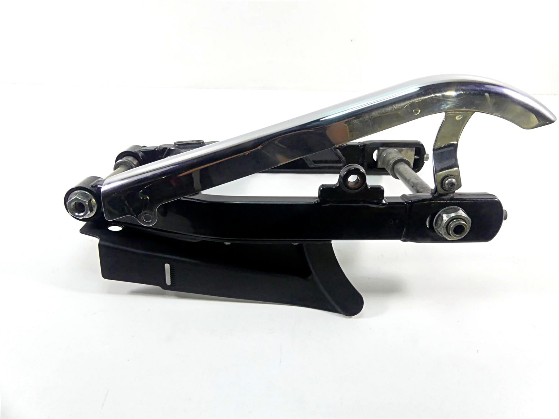 2014 Harley FXDL Dyna Low Rider Rear Swingarm & Belt Guards 25mm Axle 47820-10 {{ shop.shopifyCountryName }} - Mototech271