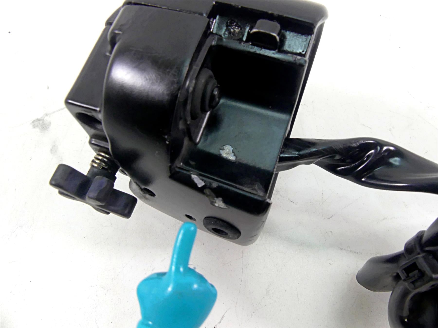 2015 Harley VRSCF Muscle V-Rod Right Hand Control Switch - Read 71684-06A {{ shop.shopifyCountryName }} - Mototech271