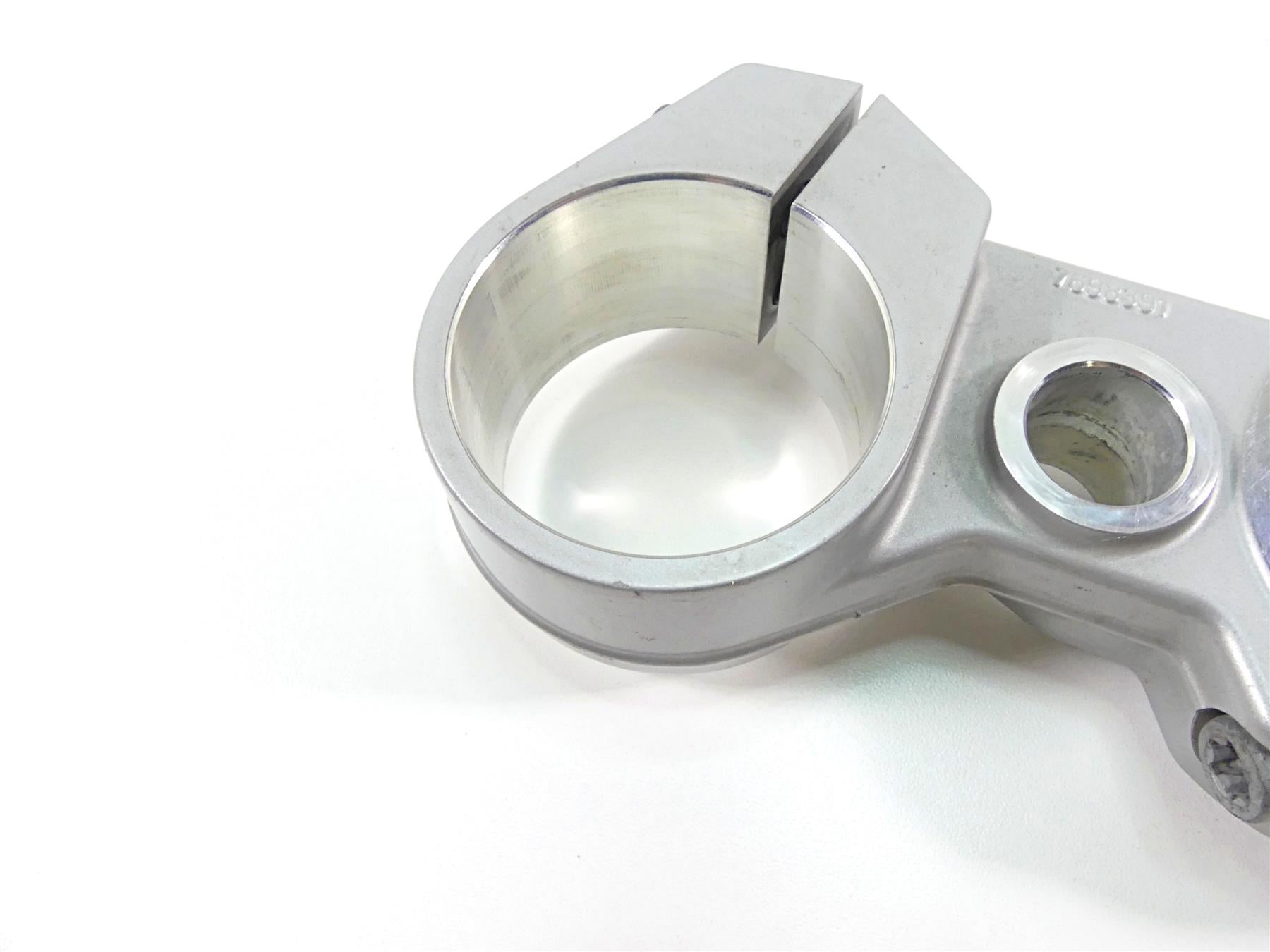 2013 BMW F800GS STD K72 Upper Triple Tree Steering Clamp 7698391 31427715420 {{ shop.shopifyCountryName }} - Mototech271