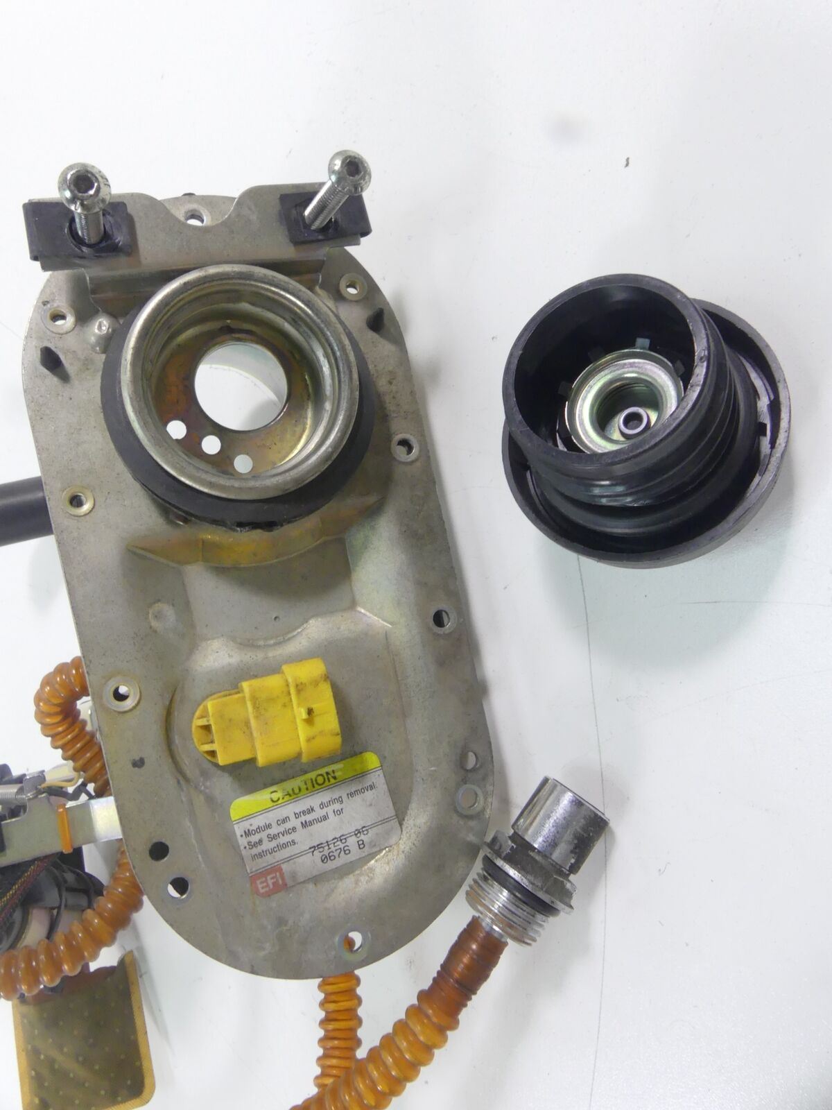 2006 Harley Touring FLHCU SE CVO Fuel Gas Petrol Pump & Sender - Tested 62897-01 {{ shop.shopifyCountryName }} - Mototech271