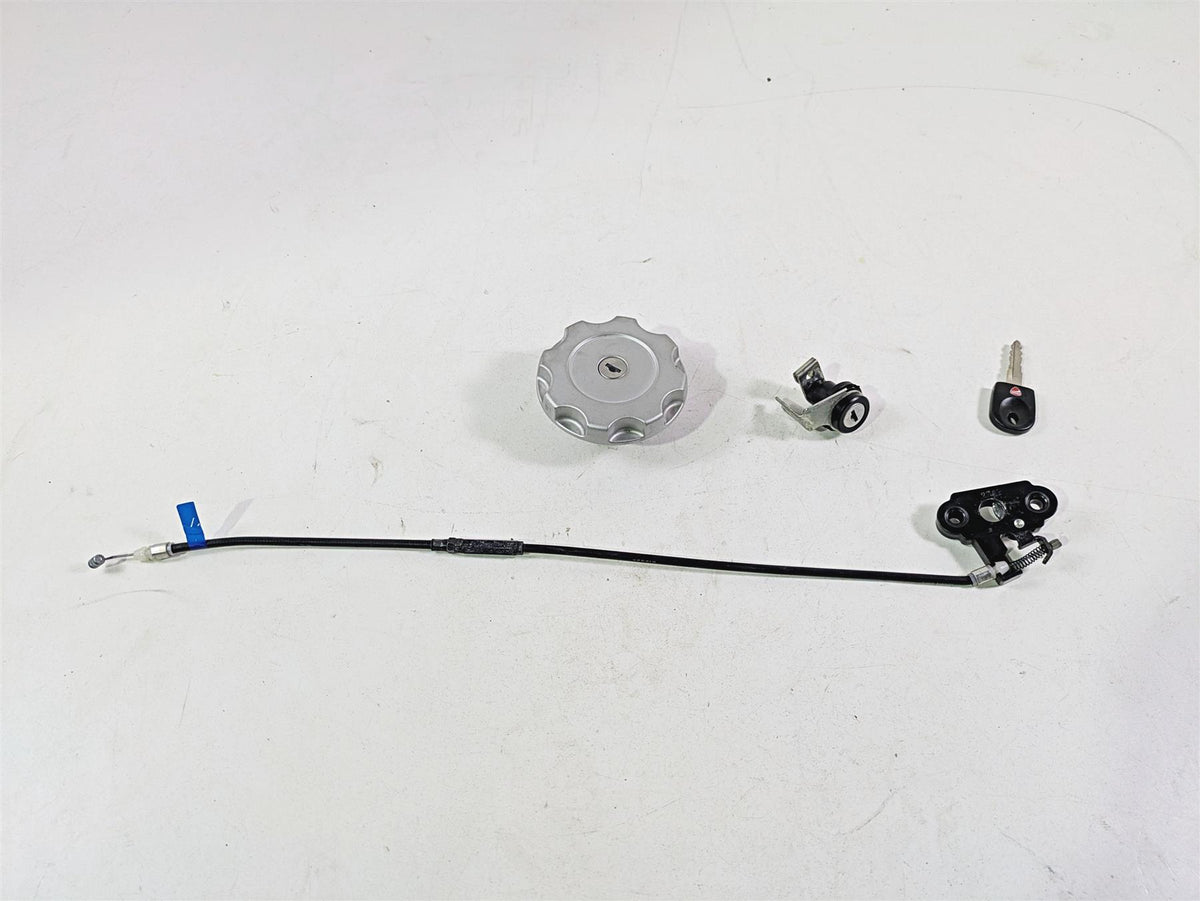 2013 Ducati Hypermotard 821 SP Fork Lock Key Fuel Tank Cap Set 89520182A {{ shop.shopifyCountryName }} - Mototech271