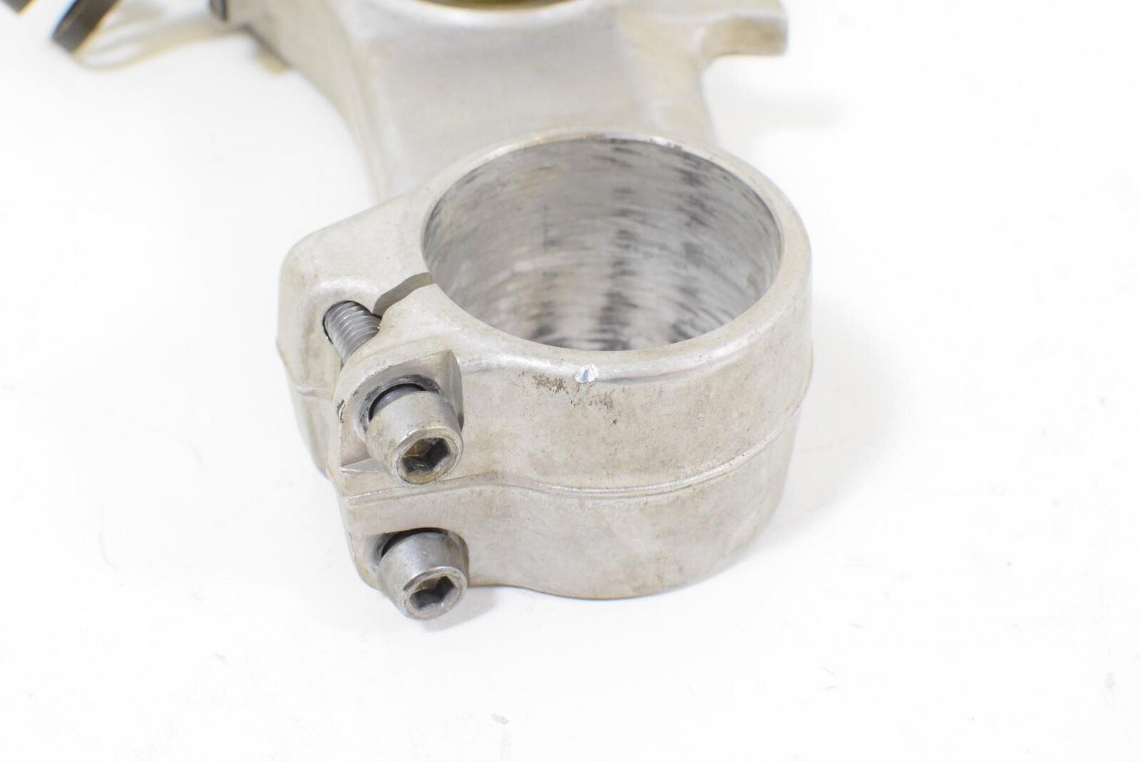06 Kawasaki ZX636 ZX6R ZX6 Ninja Lower Triple Tree Steering Yoke 44037-0020 {{ shop.shopifyCountryName }} - Mototech271