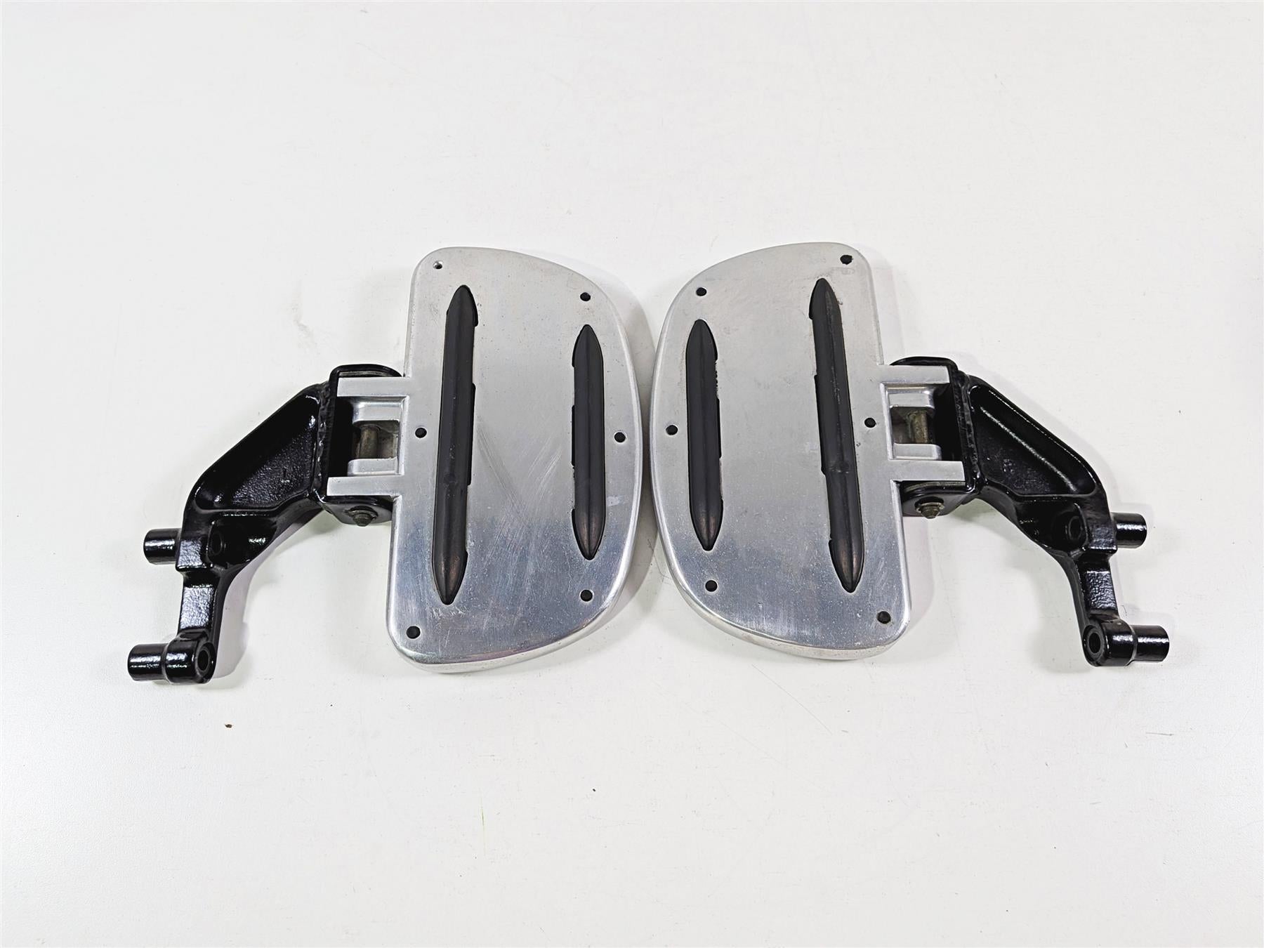 2006 Yamaha XVZ1300 Royal Star Rear Passenger Floor Board Set 4XY-27430-00-00 {{ shop.shopifyCountryName }} - Mototech271