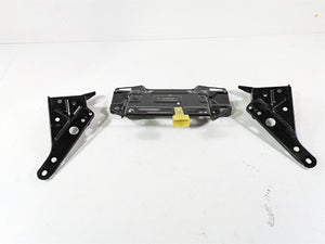 2020 Harley Touring FLHT Electra Glide Front Fairing Mounting Hardware 57000169A