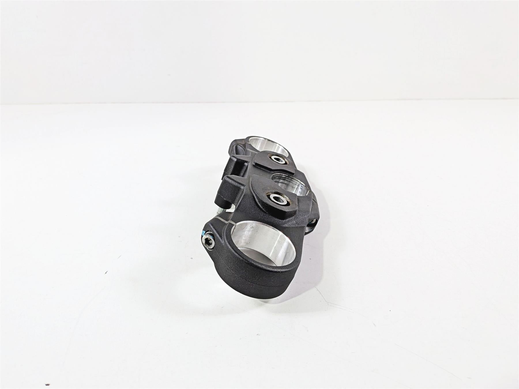 2015 Ducati Scrambler Urban Enduro Upper Triple Tree Steering Clamp 34111151AA-Mototech271