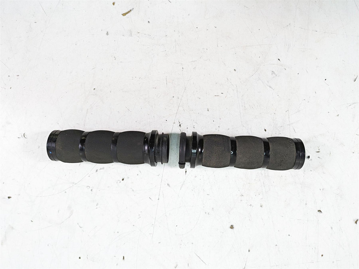 2013 Harley Touring FLHX Street Glide Avon Air Cushion Grip Set AIR-90-ANO-FLY {{ shop.shopifyCountryName }} - Mototech271