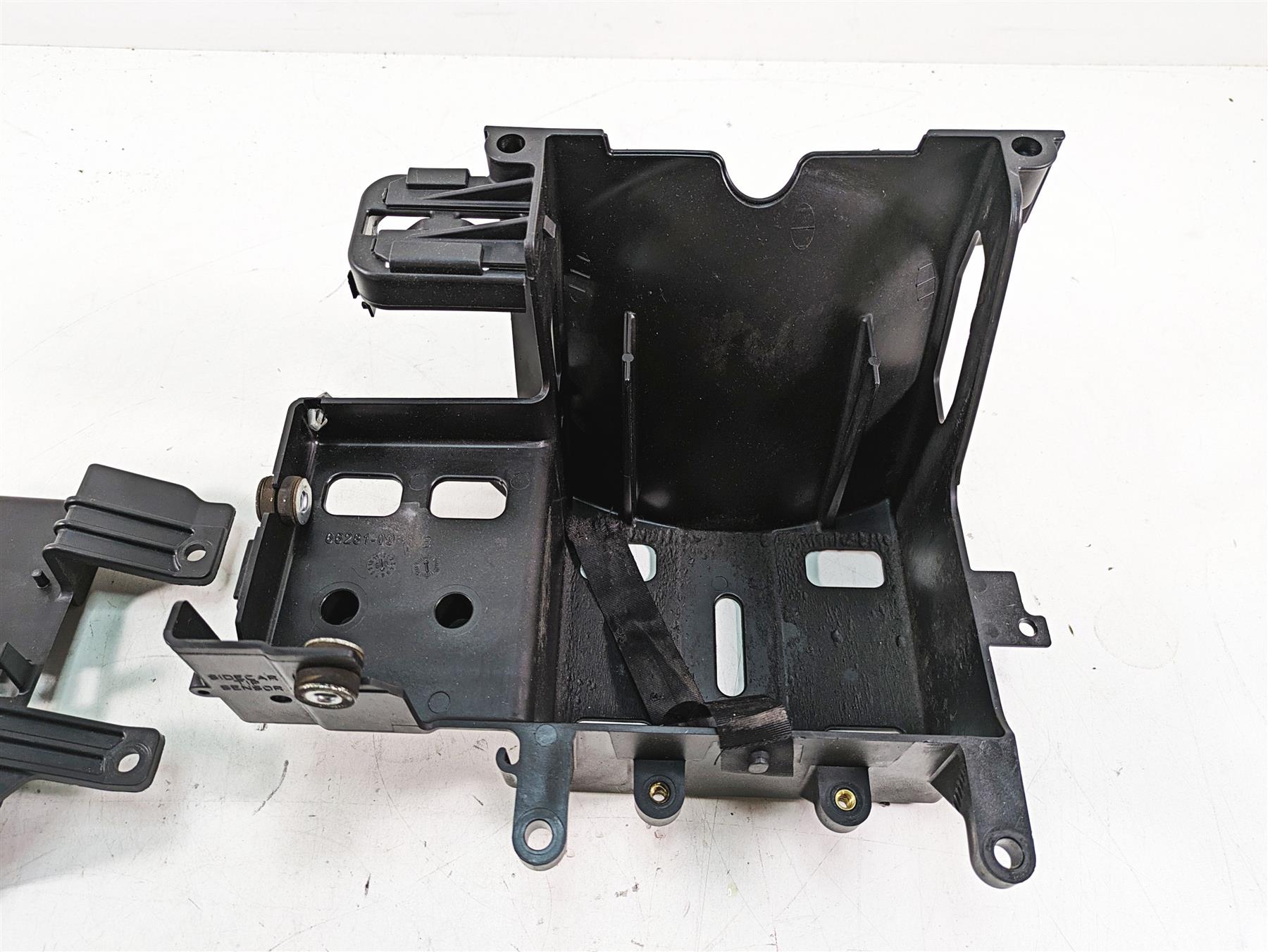 2010 Harley Touring FLHTCU Electra Glide Battery Tray & Electric Mounts 66281-09 {{ shop.shopifyCountryName }} - Mototech271