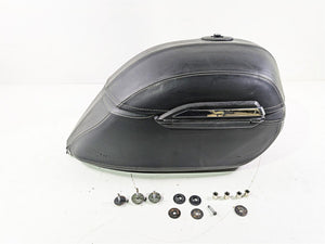 2007 Yamaha XVS1300 V-Star Tour Right Saddlebag + Mount 5S6-F8440-01-00
