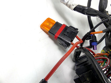 2010 Harley Touring FLHRC Road King Main Abs Wiring Harness - No Cuts 70120-10A {{ shop.shopifyCountryName }} - Mototech271