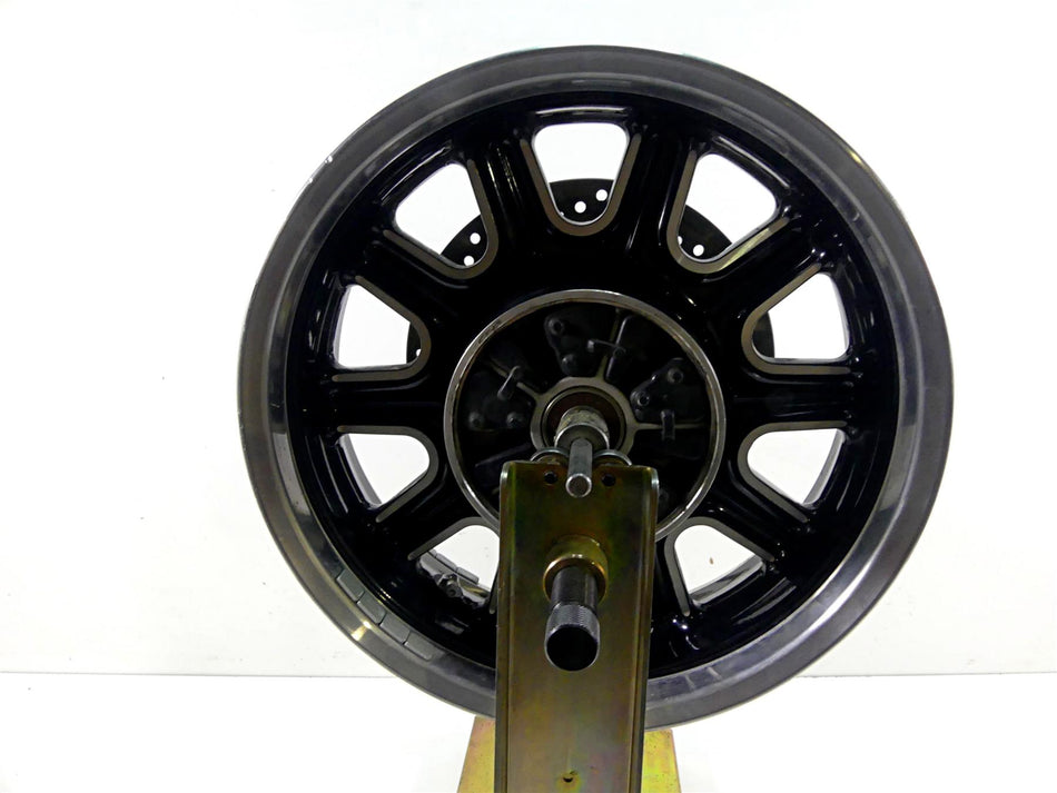 2019 Indian Chieftain Classic Straight 16x5 Rear Wheel Rim 1522506 {{ shop.shopifyCountryName }} - Mototech271