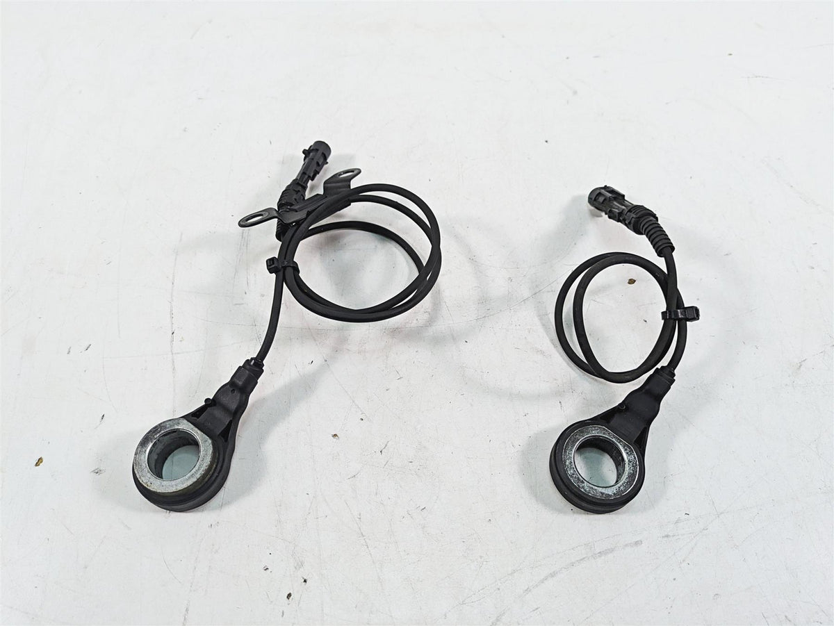 2014 Harley Touring FLHTK Electra Glide Abs Brake Wheel Speed Sensors 32700015 {{ shop.shopifyCountryName }} - Mototech271