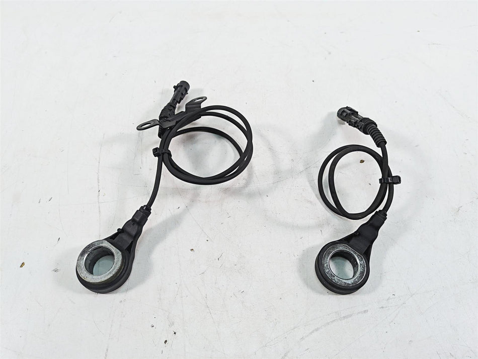 2014 Harley Touring FLHTK Electra Glide Abs Brake Wheel Speed Sensors 32700015 {{ shop.shopifyCountryName }} - Mototech271