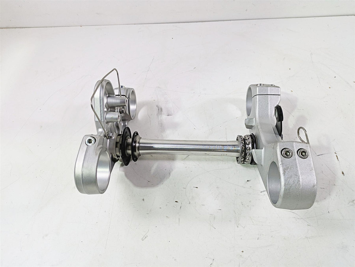2013 Triumph Tiger 1215 Explorer Lower Upper Triple Tree Set T2041550 T2041622 {{ shop.shopifyCountryName }} - Mototech271