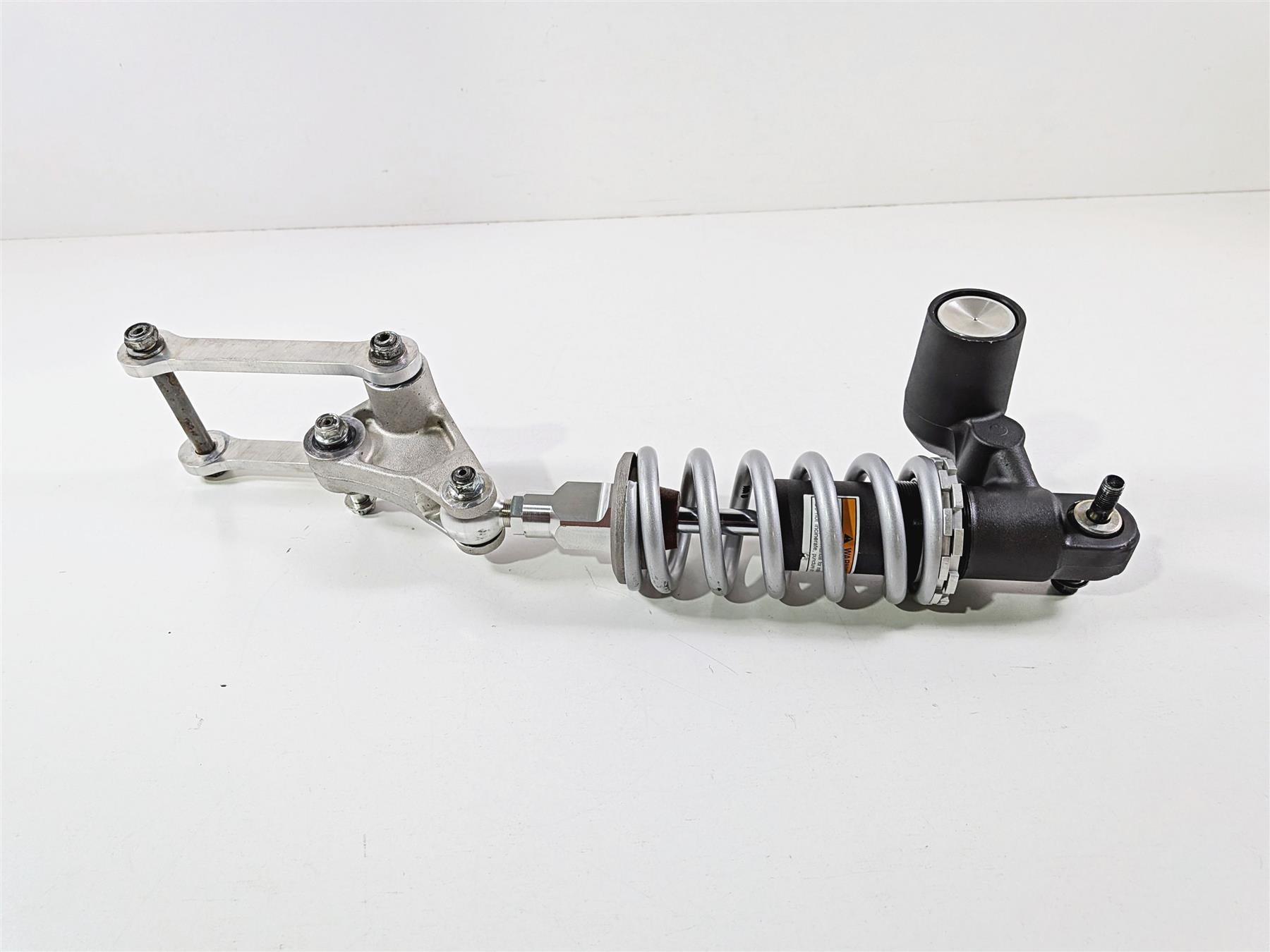 2024 Yamaha YZF R1 RN65 Straight Rear Suspension Damper Shock B3L-22210-00 {{ shop.shopifyCountryName }} - Mototech271