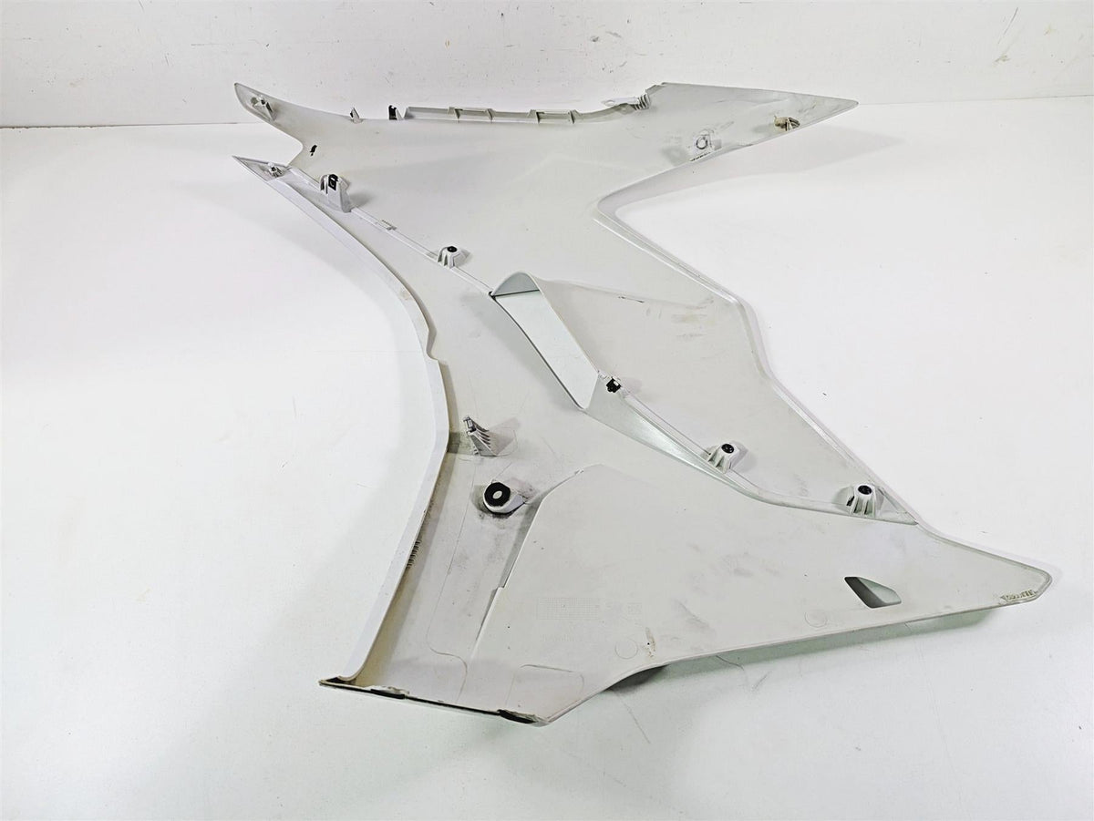 2019 Ducati Supersport 939 S Right Main Fairing Cover Set 48018821B 48018831B {{ shop.shopifyCountryName }} - Mototech271