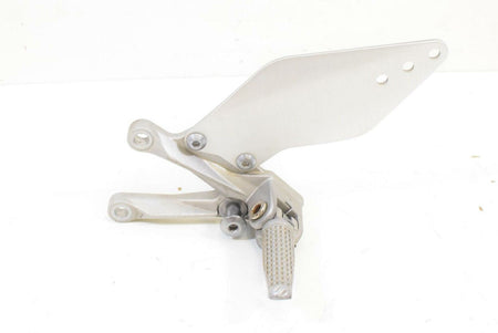 2006 Kawasaki ZX10R ZX10 R Ninja Front Left Rider Foot Peg Footpeg 35063-0226 {{ shop.shopifyCountryName }} - Mototech271
