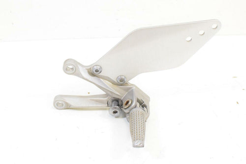 2006 Kawasaki ZX10R ZX10 R Ninja Front Left Rider Foot Peg Footpeg 35063-0226 | Mototech271
