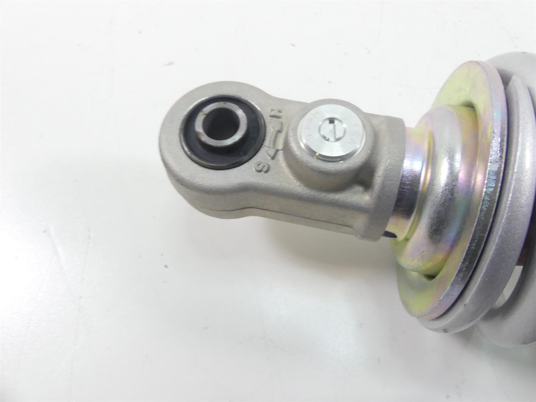 2022 Yamaha MT09 FZ09 Straight Rear Shock Damper Absorber B7N-22210-10-00 {{ shop.shopifyCountryName }} - Mototech271