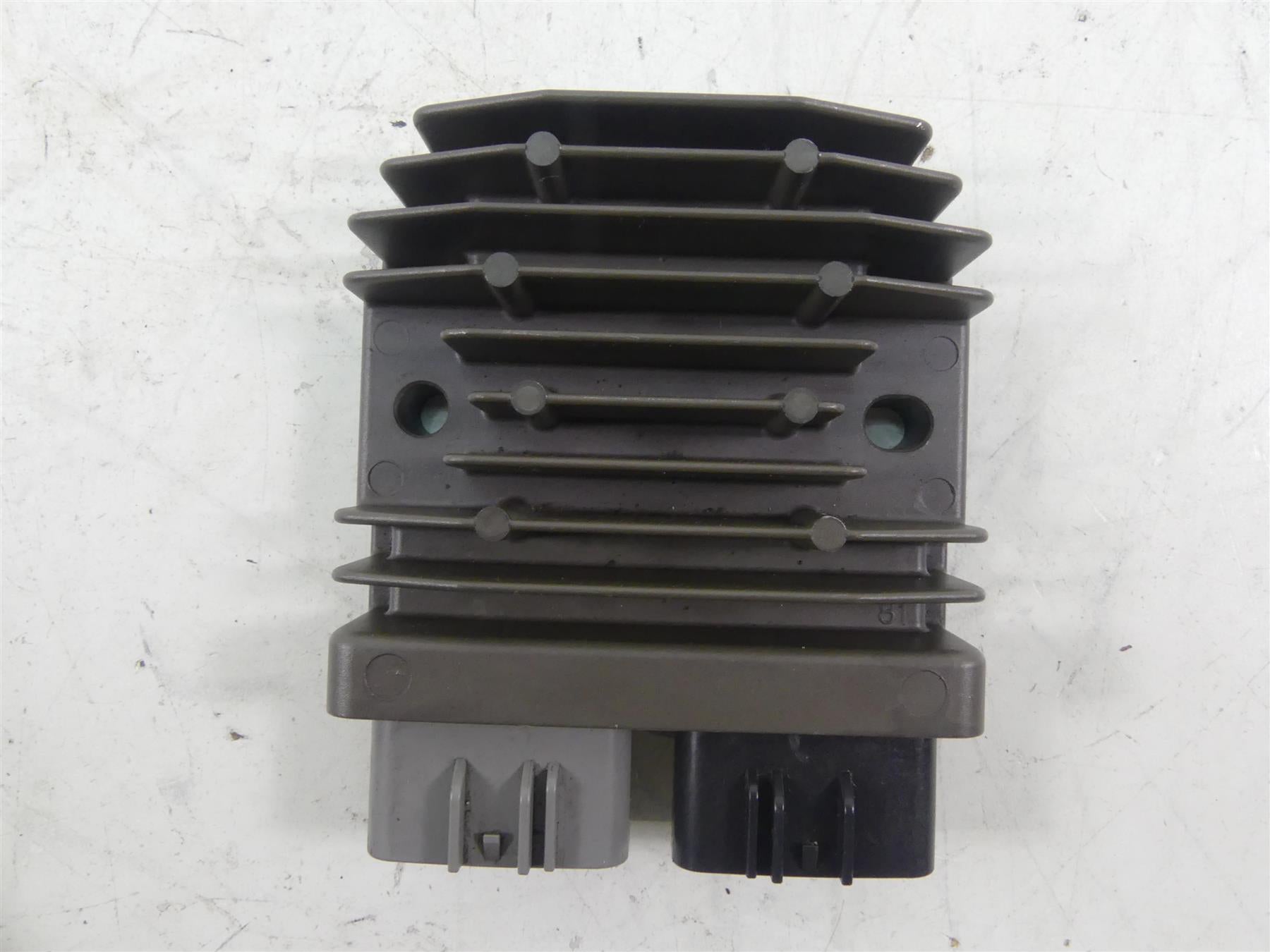 2017 Ducati 939 S Supersport Rectifier Voltage Regulator FH020AA 54040301B {{ shop.shopifyCountryName }} - Mototech271