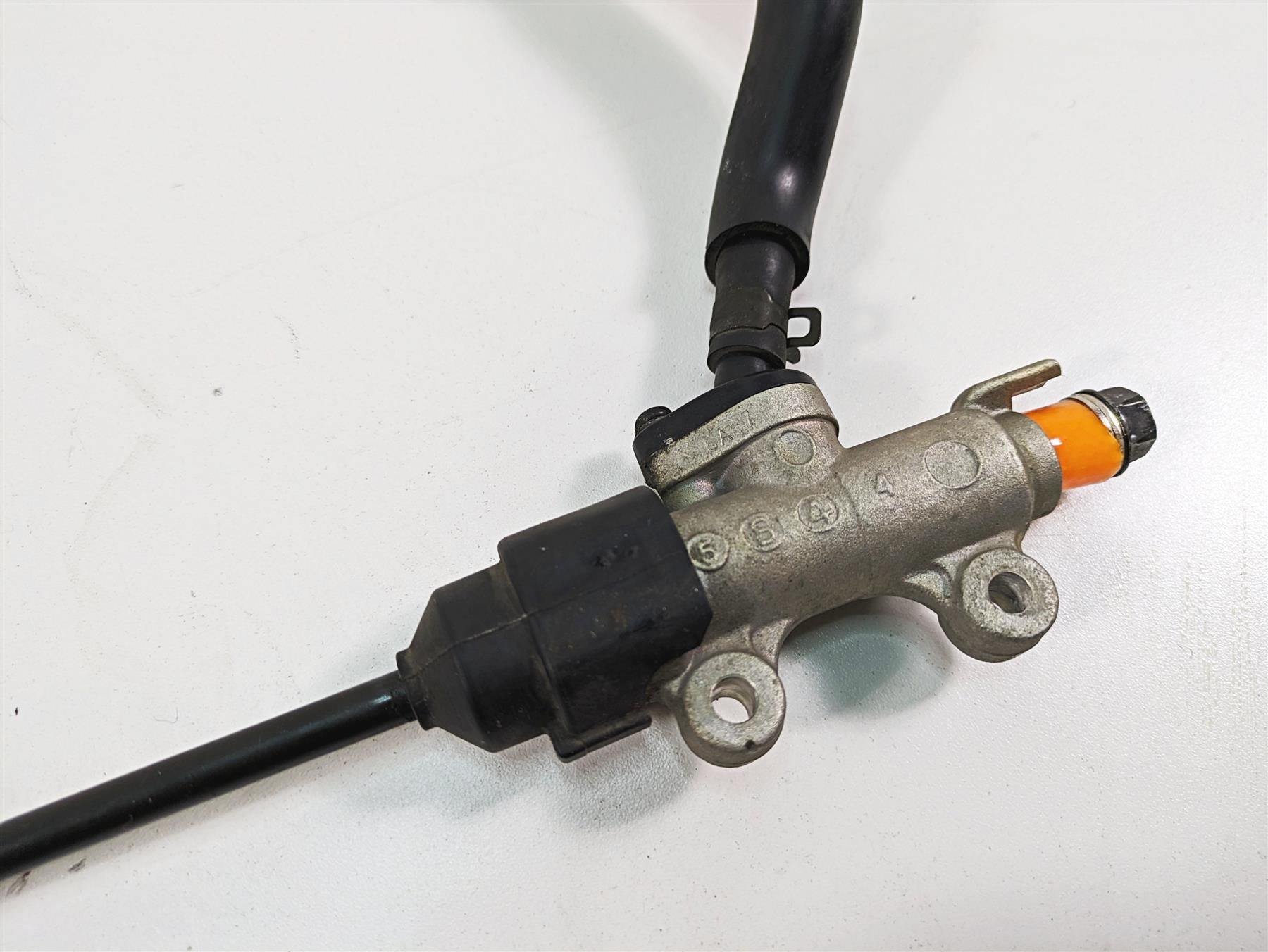 2006 Honda VT1100 C2 Shadow Rear 1/2" Brake Master Cylinder 43510-MCK-A02 {{ shop.shopifyCountryName }} - Mototech271