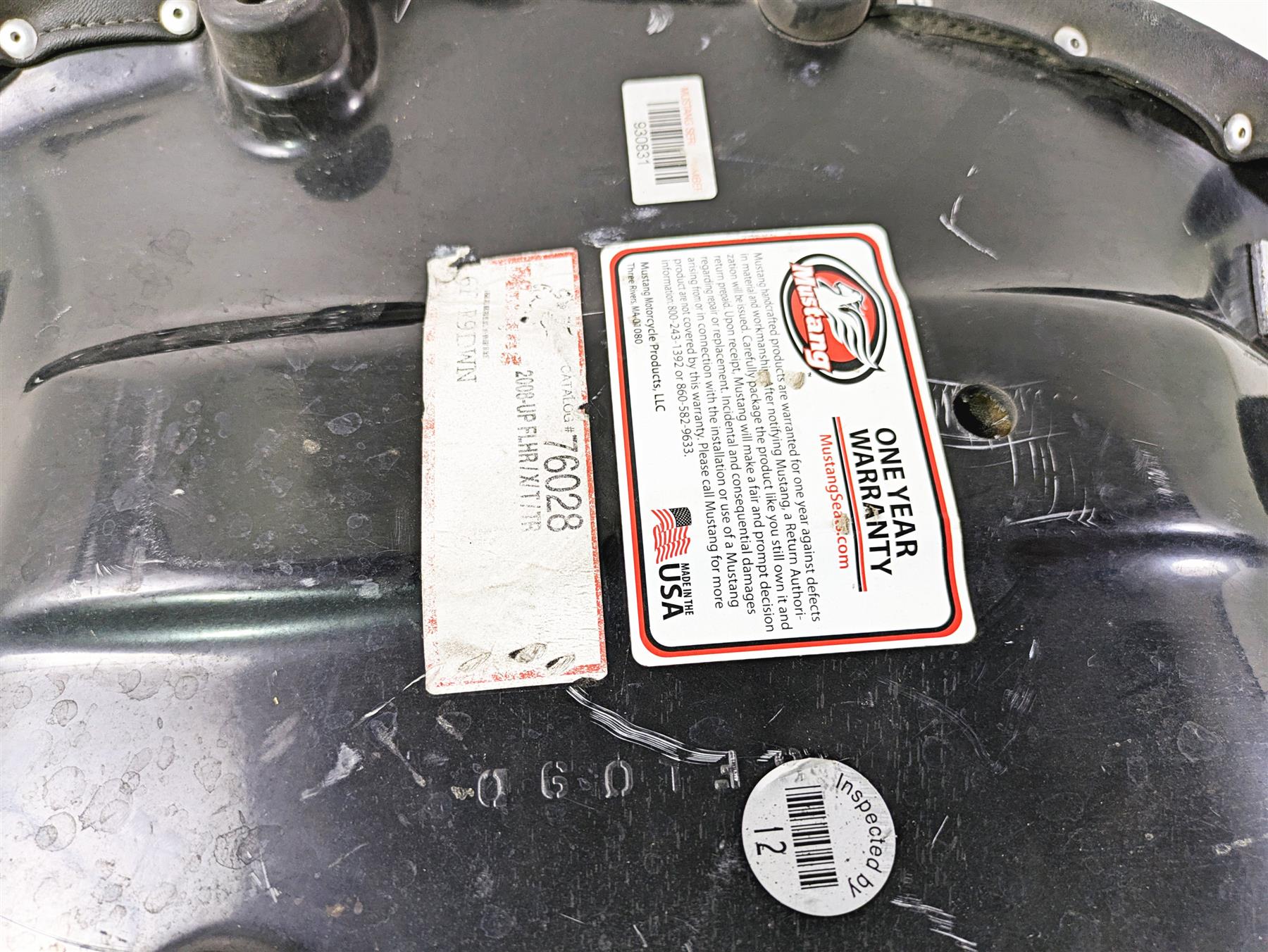 2008 -UP Harley Touring FLHR / X / T / TR Mustang Seat Saddle Set 76028 {{ shop.shopifyCountryName }} - Mototech271