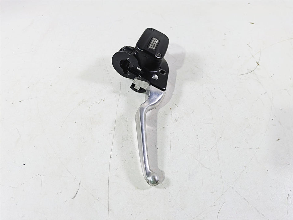 2018 Harley Softail FXFBS Fat Bob Front Brake Master Cylinder 5/8" 41700492 {{ shop.shopifyCountryName }} - Mototech271