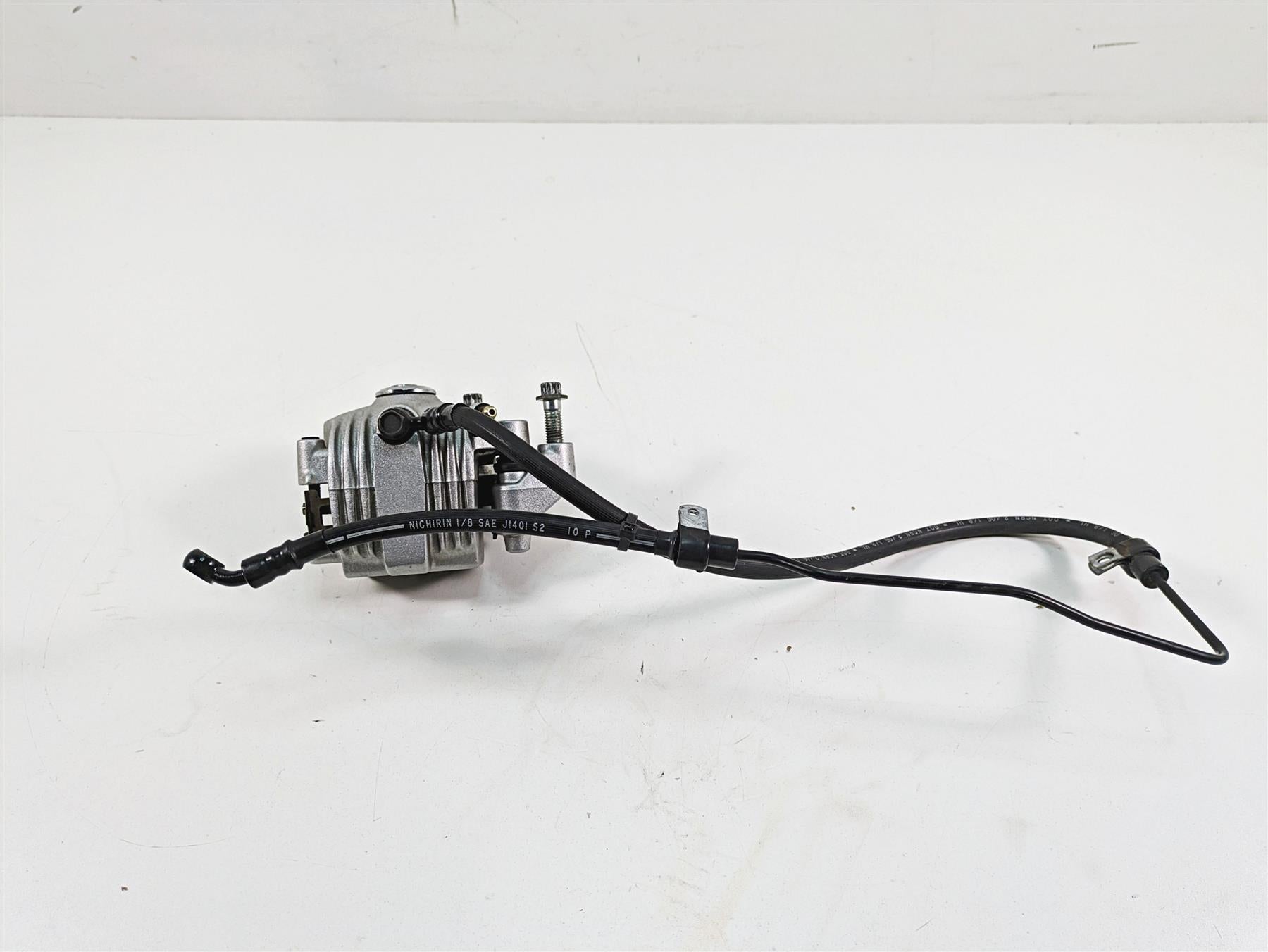 2006 Harley Sportster XL1200 Front Brake Caliper + Line & Insert 44121-04A {{ shop.shopifyCountryName }} - Mototech271