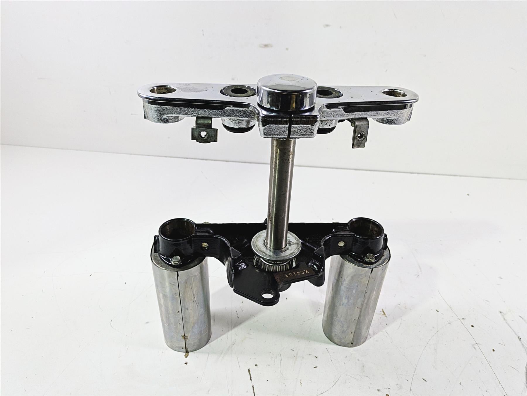 1992 Harley FLSTC Softail Heritage Upper Lower Triple Tree + Cover Set 45456-86B {{ shop.shopifyCountryName }} - Mototech271