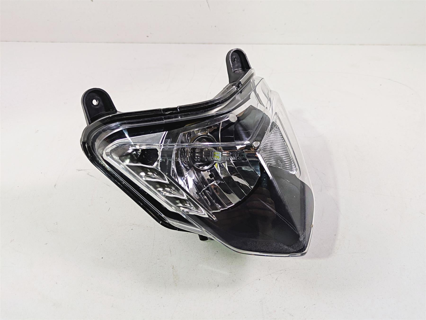 2013 Ducati Hypermotard 821 SP Headlight Head Light Lamp 52010243A {{ shop.shopifyCountryName }} - Mototech271