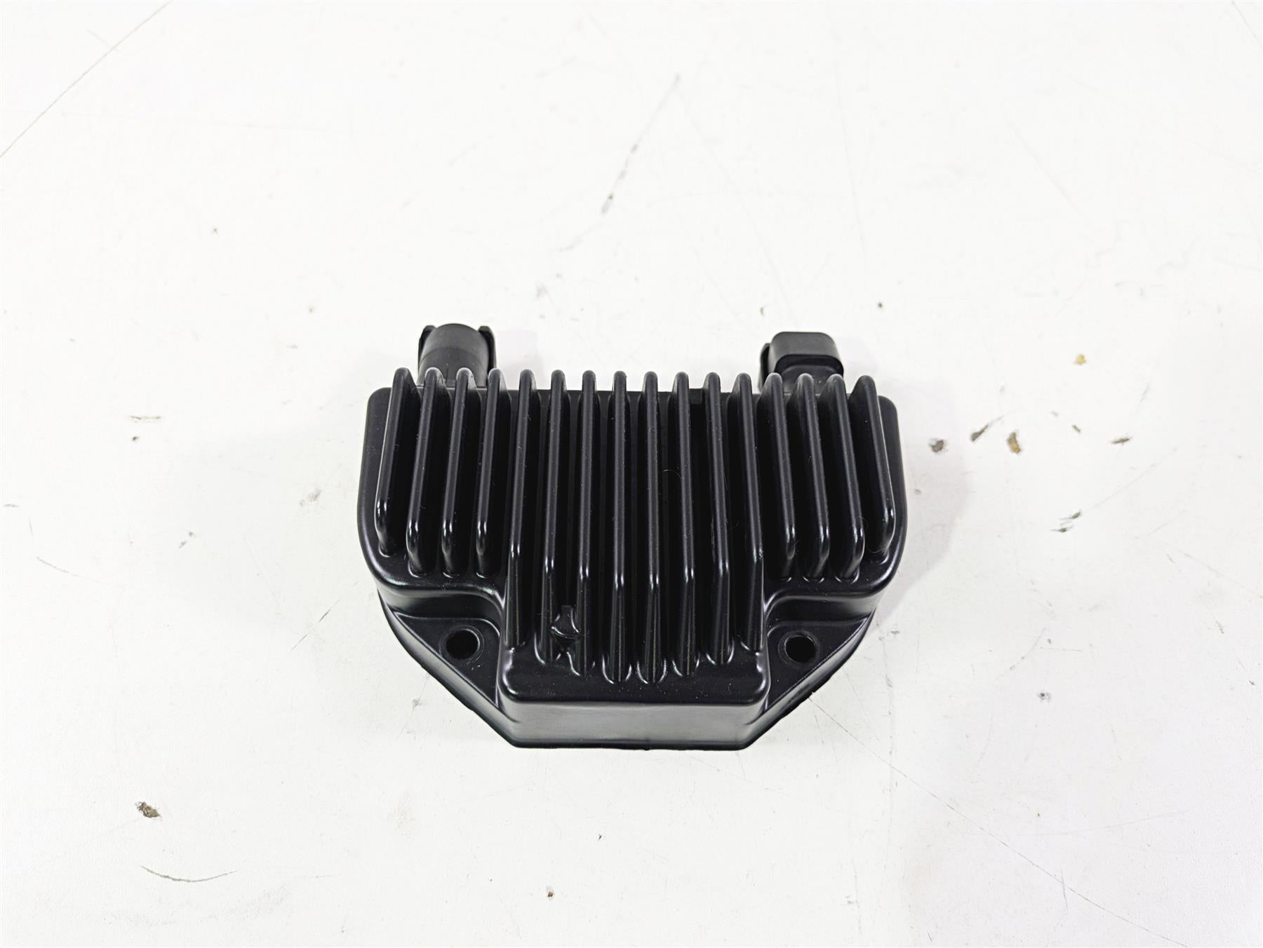 2015 Harley FXDL Dyna Low Rider Rectifier Voltage Regulator 74631-08A {{ shop.shopifyCountryName }} - Mototech271