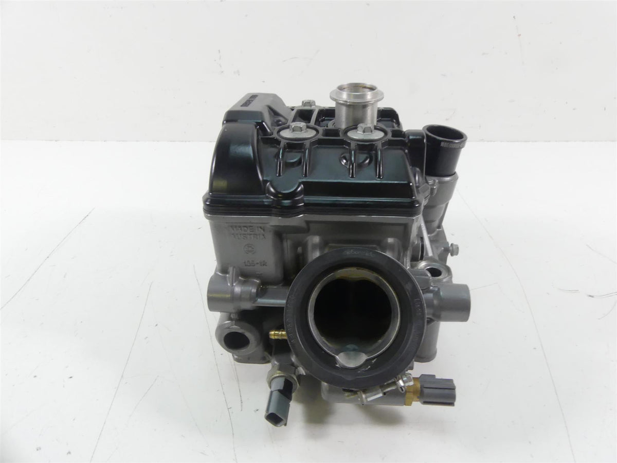2015 KTM 1190 Adventure R Front Cylinderhead Cylinder Head - Read 6133602010024 {{ shop.shopifyCountryName }} - Mototech271