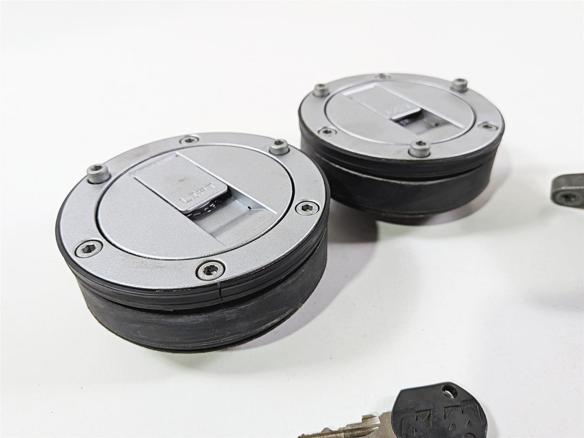 2005 KTM 950 LC8 Adventure Ignition Switch Gas Cap Seat Key Lock Set 60011066044 {{ shop.shopifyCountryName }} - Mototech271