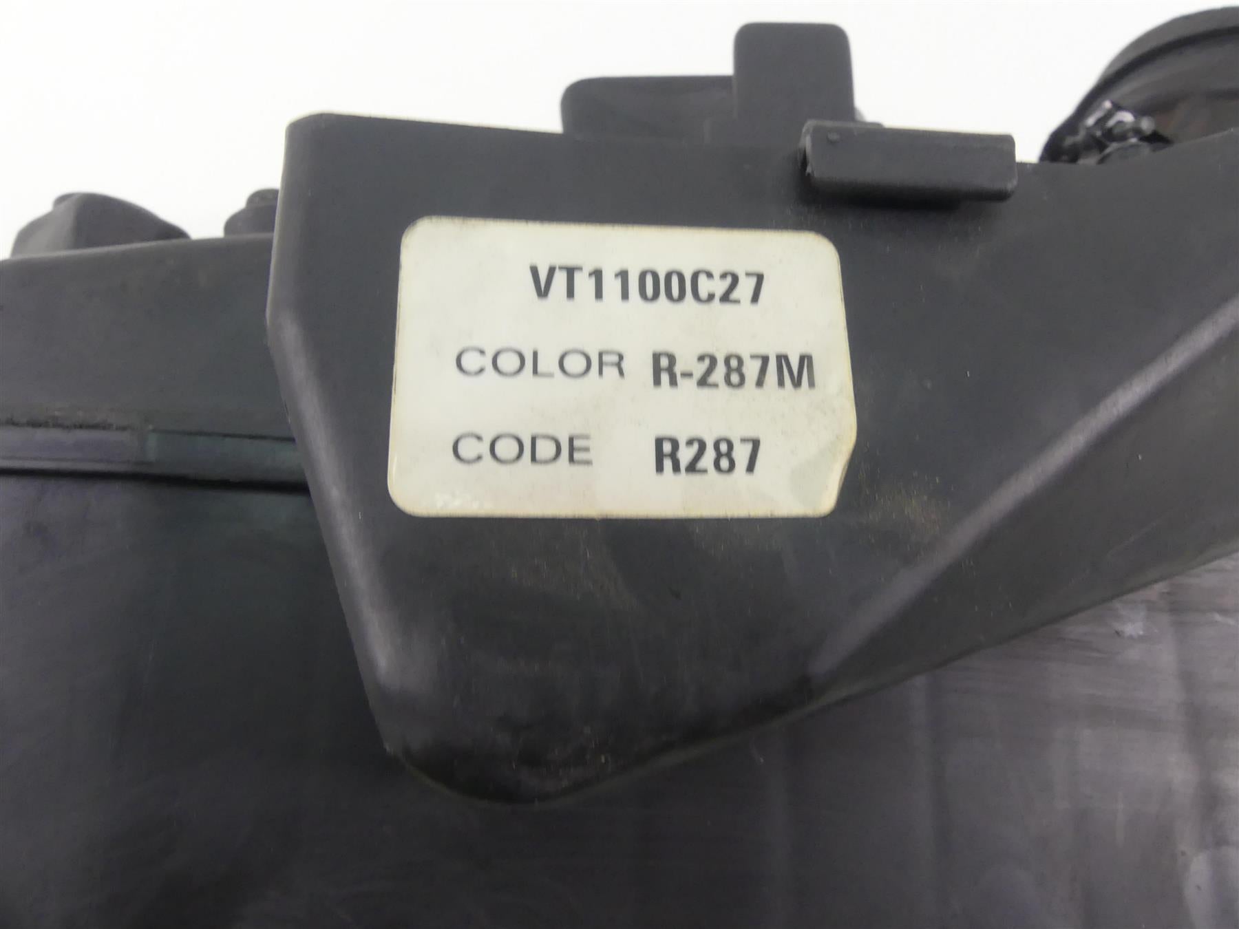 2007 Honda VT1100 C2 Shadow Air Box Cleaner Breather & Tubes 17210-MM8-020 {{ shop.shopifyCountryName }} - Mototech271
