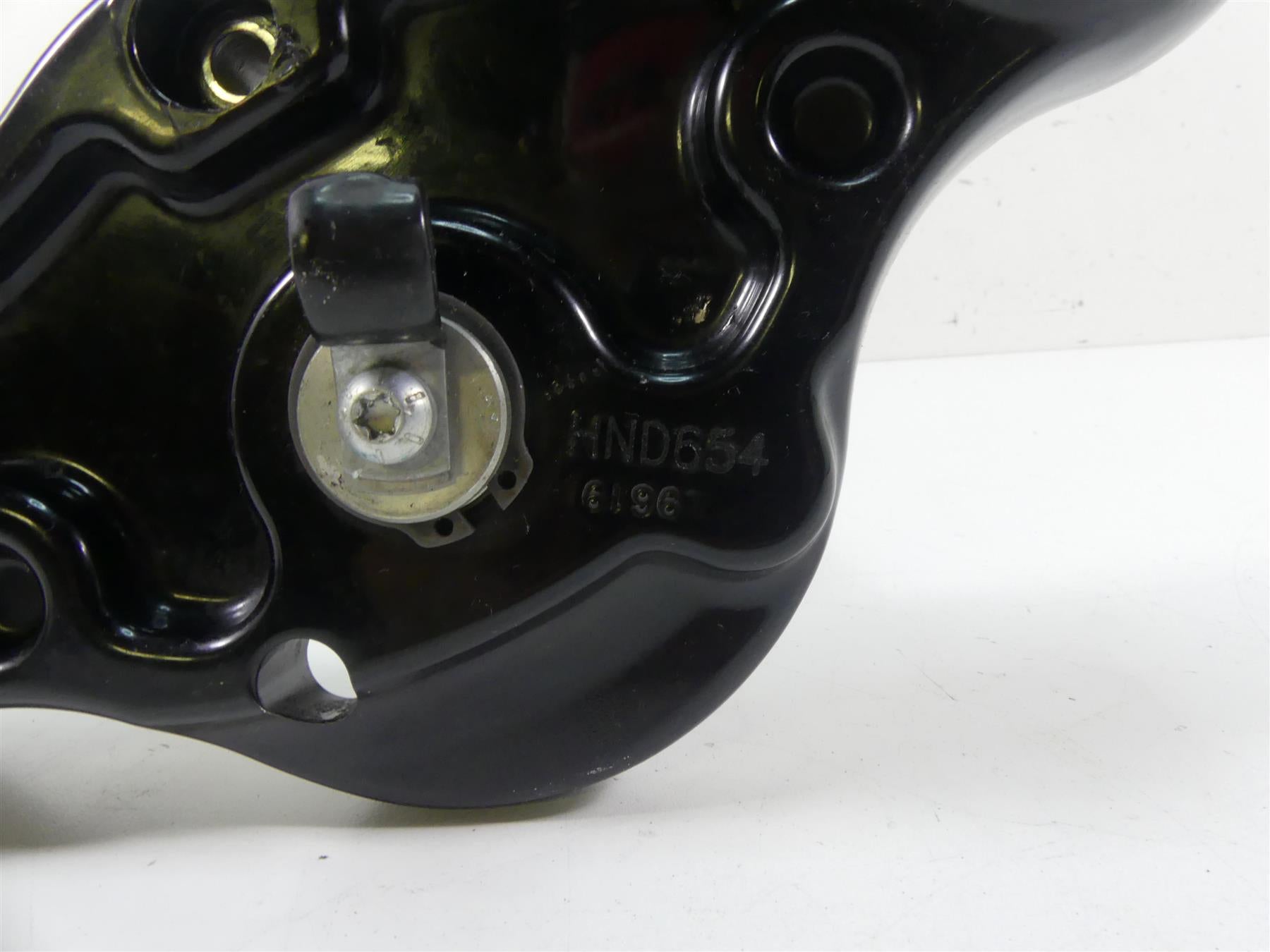 2020 Harley Softail FXBB Street Bob Lower Triple Tree Yoke Clamp - Read 45900170 {{ shop.shopifyCountryName }} - Mototech271
