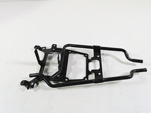 2017 Harley Touring FLHTKSE CVO E-Glide Coolant Crossover Hose Mount 12700091A