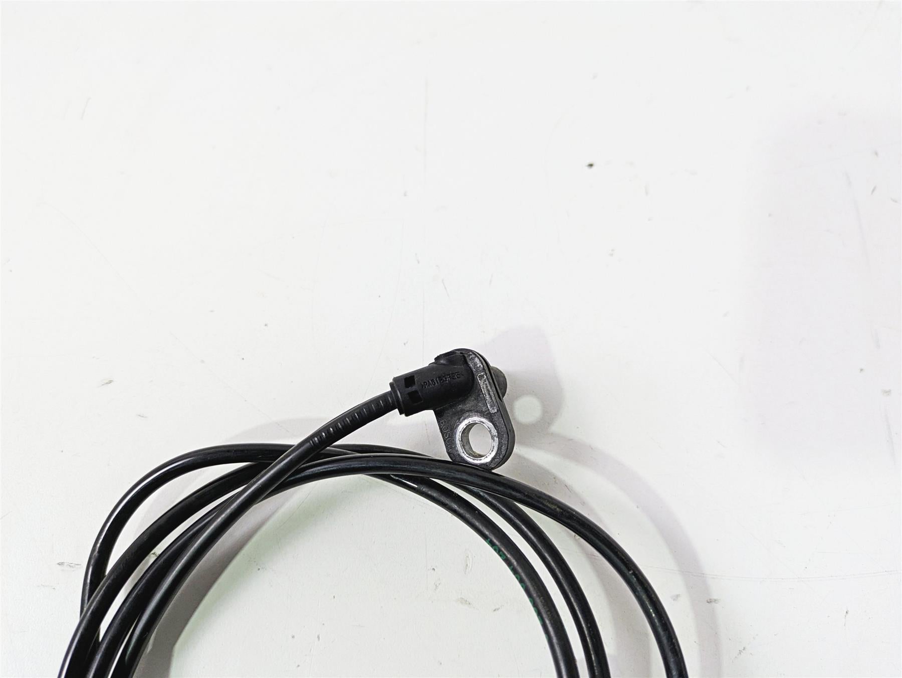 2018 KTM 1290 Super Adv S Front Abs Brake Wheel Speed Sensor 76042125000 {{ shop.shopifyCountryName }} - Mototech271