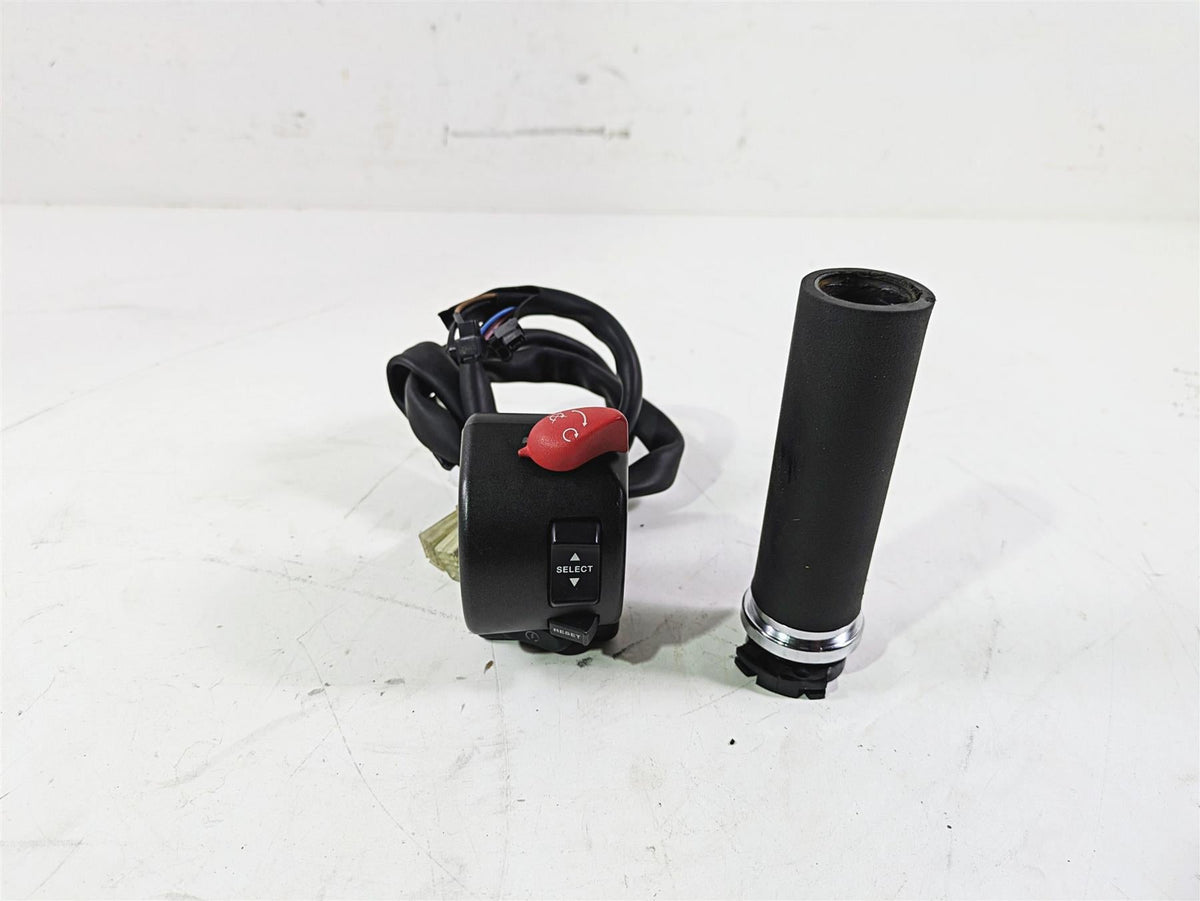 2008 Yamaha XVS1300 V-Star Tourer Right Hand Control Switch 3D8-83972-00-00 {{ shop.shopifyCountryName }} - Mototech271