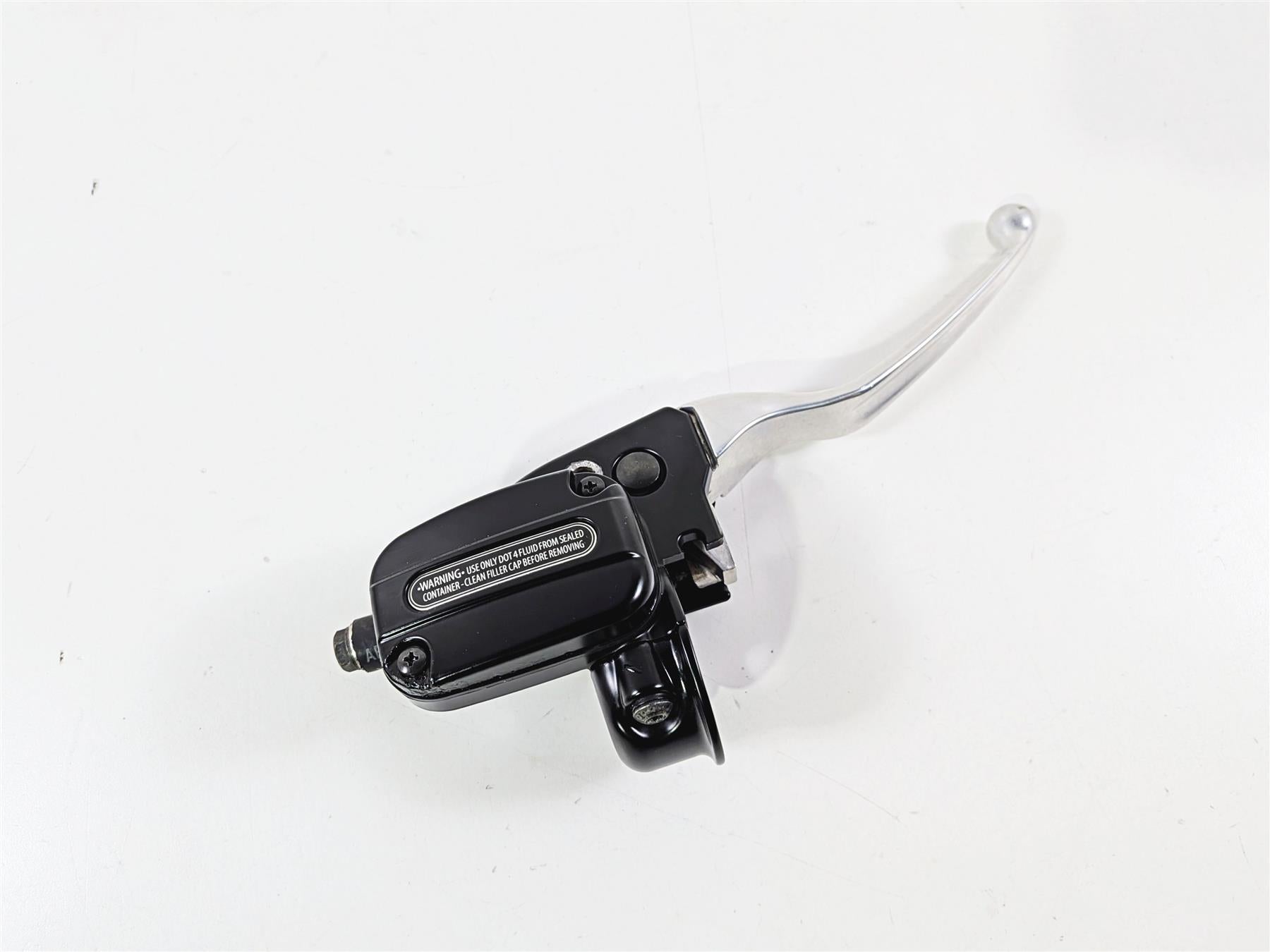 2013 Harley VRSCDX Night Rod Special Front Brake Master Cylinder 11/16 44551-08F-Mototech271